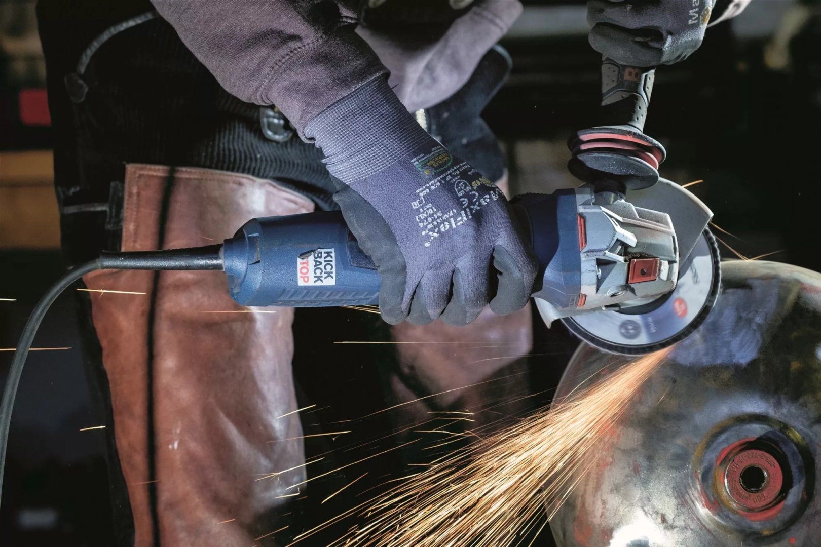 Шлифмашина угловая Bosch GWS 19-125 CI - ForteMarket Шлифмашина угловая Bosch GWS 19-125 CI купить,0