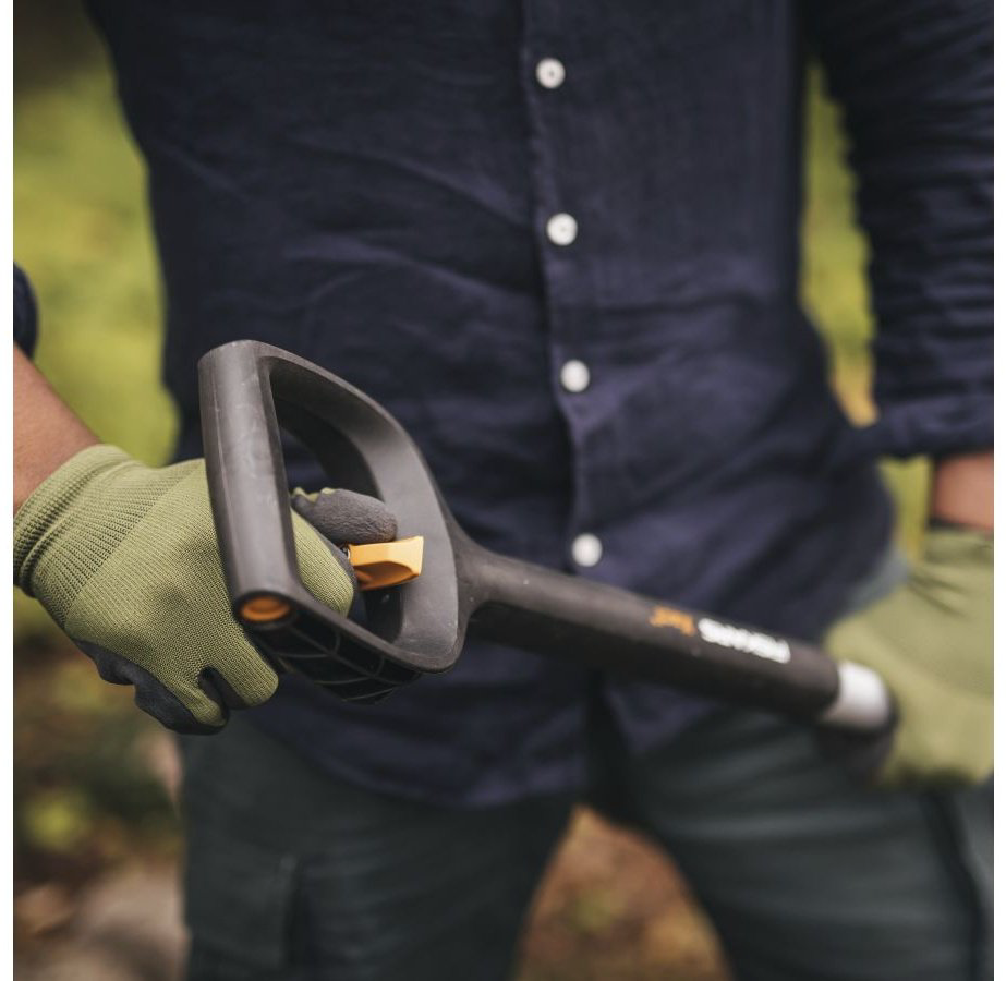 FISKARS штыковая лопата 1066732, борсодержащая сталь купить,NaN