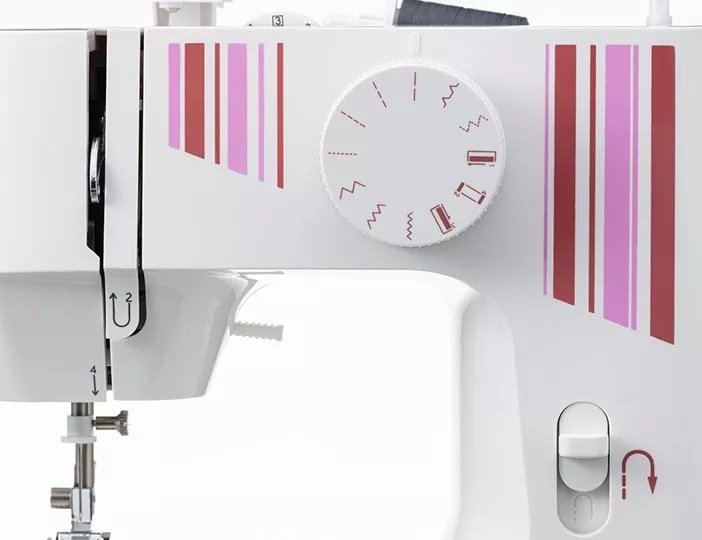 Швейная машина CHAYKA HandyStitch 33 белый - ForteMarket Швейная машина CHAYKA HandyStitch 33 белый купить,0
