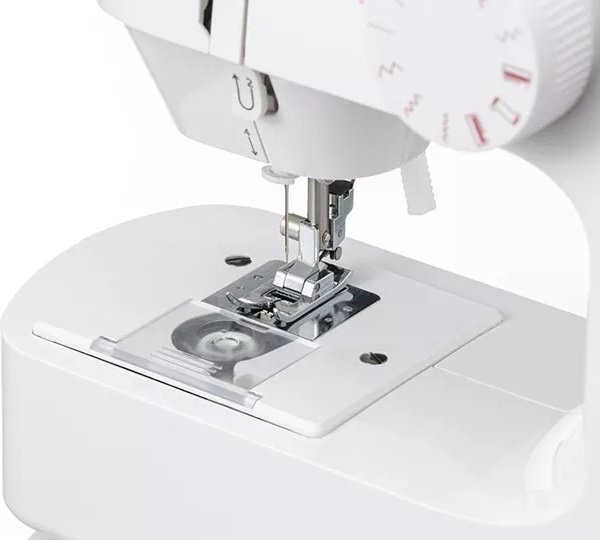 Швейная машина CHAYKA HandyStitch 33 белый - ForteMarket Швейная машина CHAYKA HandyStitch 33 белый купить,0