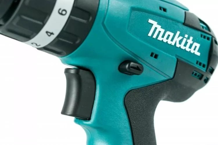 Makita дрель-шуруповерт 8271DWAE купить,NaN