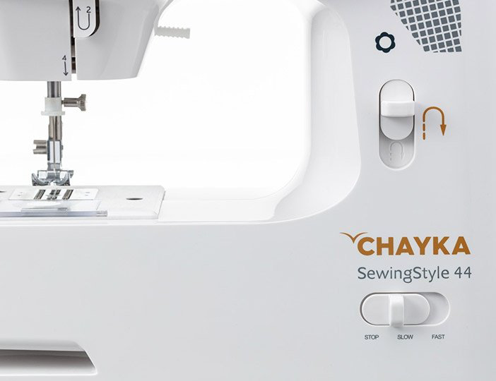 Швейная машина CHAYKA SewingStyle 44 белый купить,49898