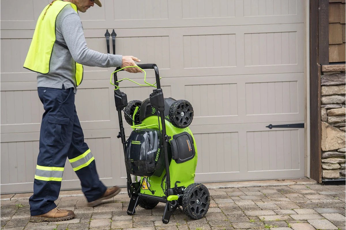 Газонокосилка колесная аккумуляторная Greenworks GC82LM51SP2K2,2515907UB купить,0