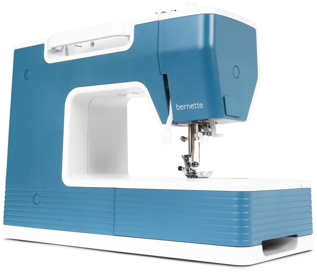 Швейная машина Bernina Bernette B05 Academy белый, синий купить,NaN