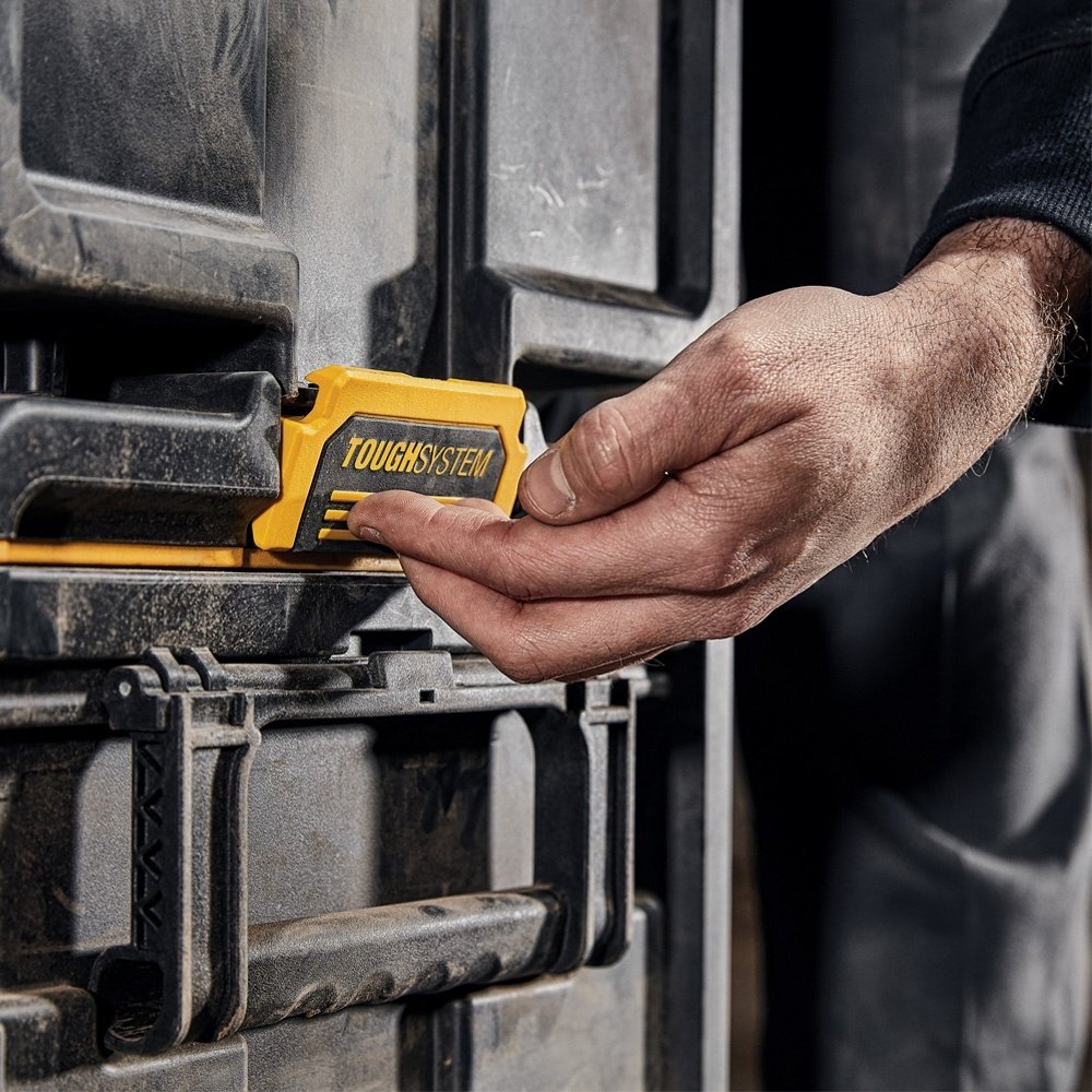 DeWALT ящик DWST83294-1 (55.4х37.1х30.8 см) купить,52670
