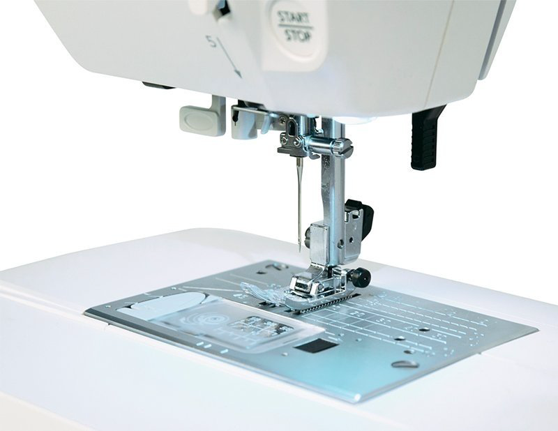 Швейная машина Janome HomeDecor 6180 белый, синий купить,NaN