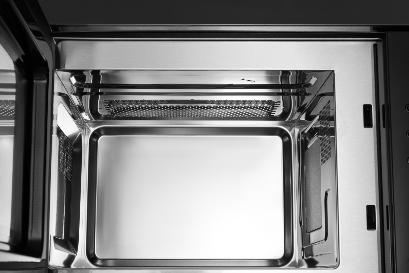 Микроволновая печь Midea MMWB204BB-GB черный - ForteMarket Микроволновая печь Midea MMWB204BB-GB черный купить,0