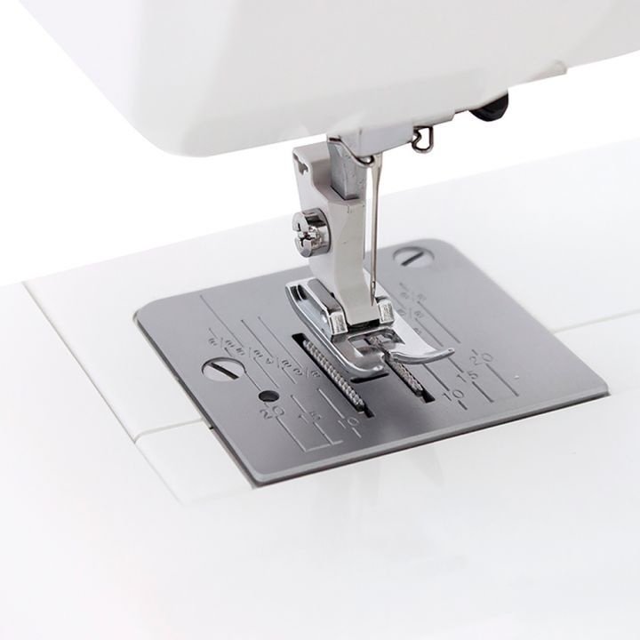Швейная машина Janome Ami 10 белый купить,0