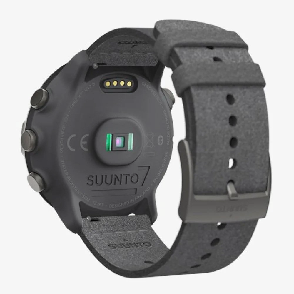 Умные часы Suunto 7 SS050595000 graphite купить,NaN