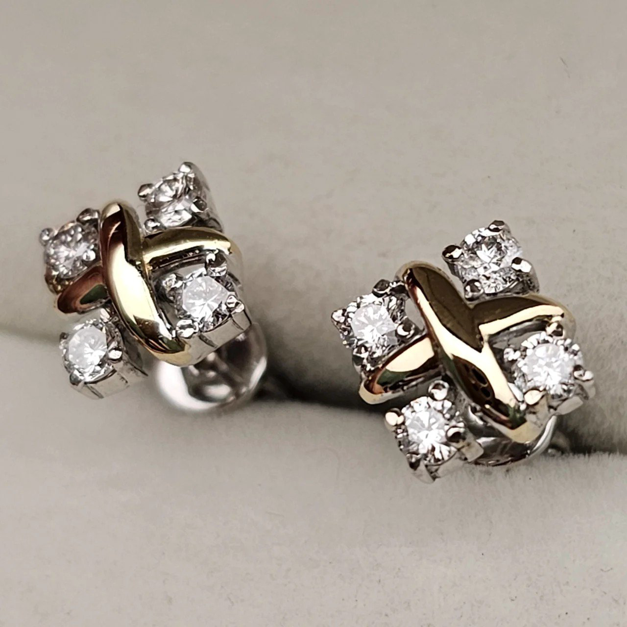Серьги Deimantas 110380724 0,45гр 0,45ct. купить,NaN