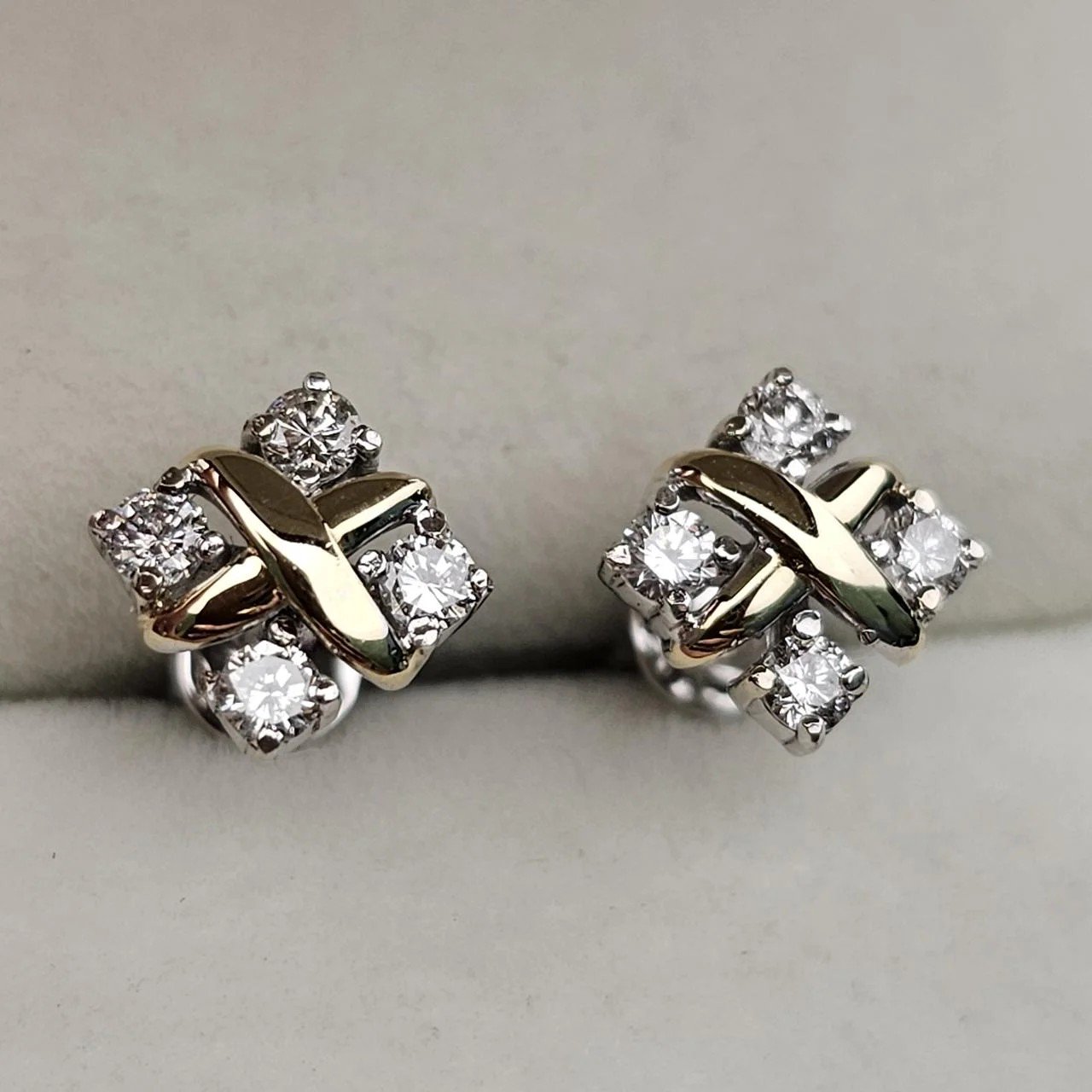 Серьги Deimantas 110380724 0,45гр 0,45ct. купить,NaN