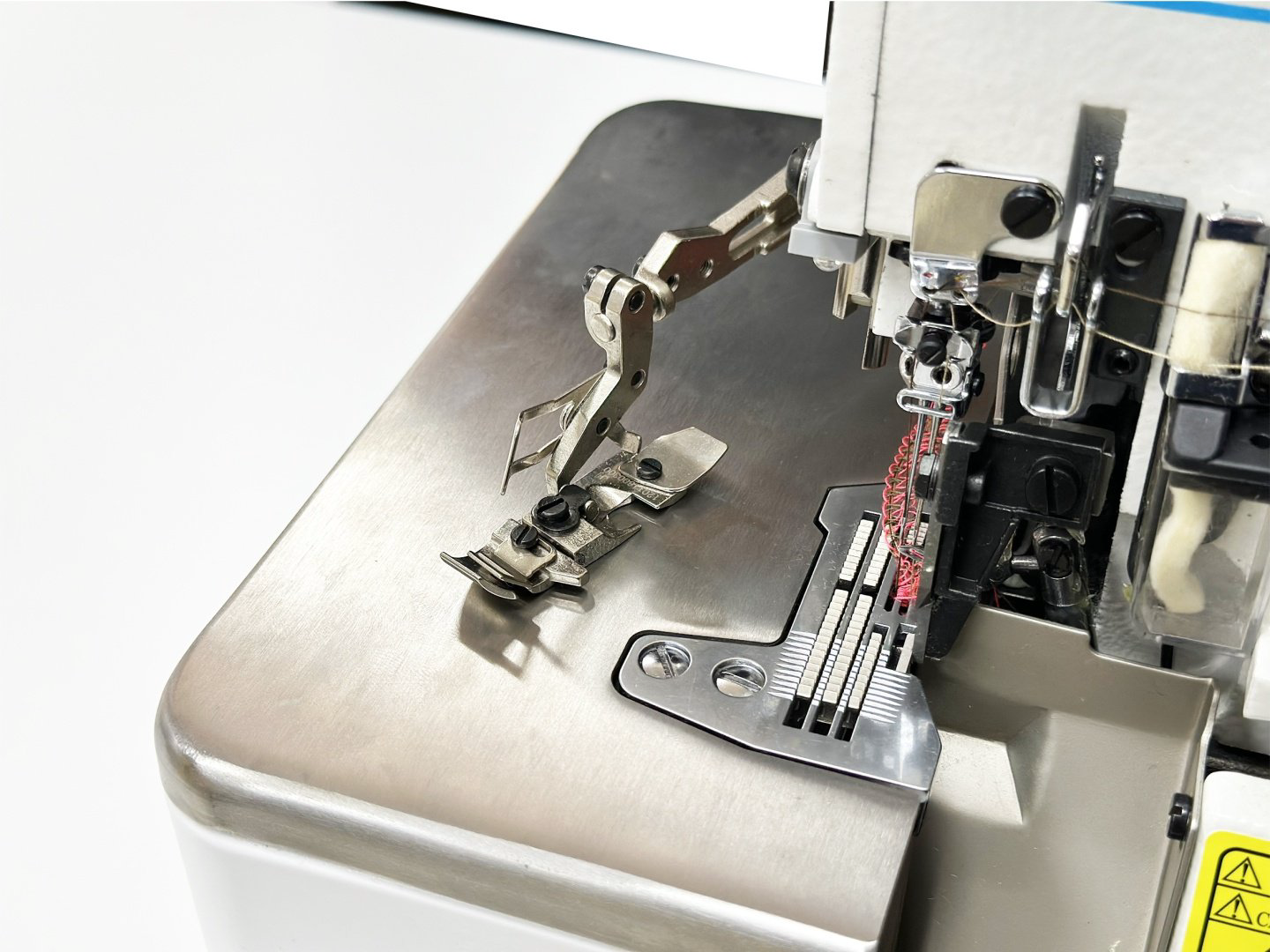 Оверлок Jack JK-E3-4-M2-24 белый купить,NaN