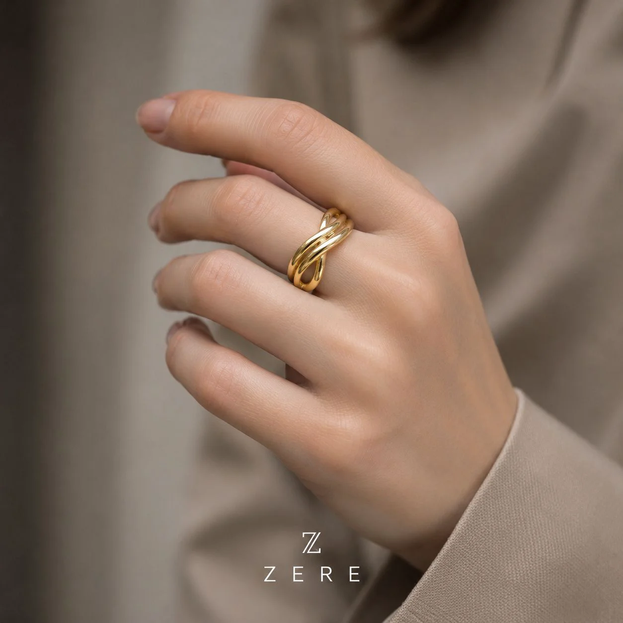 Кольцо Zere ZR170522 золото 1.74гр 18р купить,145250