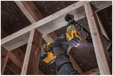 DeWALT дрель-шуруповерт DCD999T1 купить,0