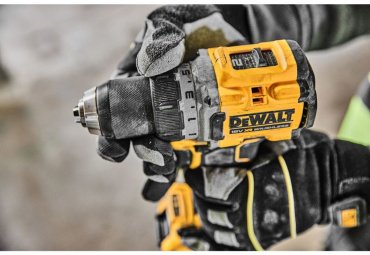 Дрель-шуруповерт DeWALT DCD800NT-XJ купить,119400
