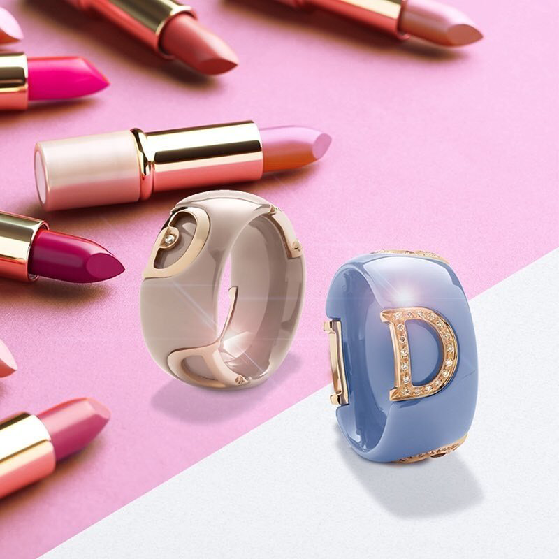 Кольцо Damiani 20082234 размер 21.5 вес 2.5 г золото, бриллиант, керамика купить,NaN