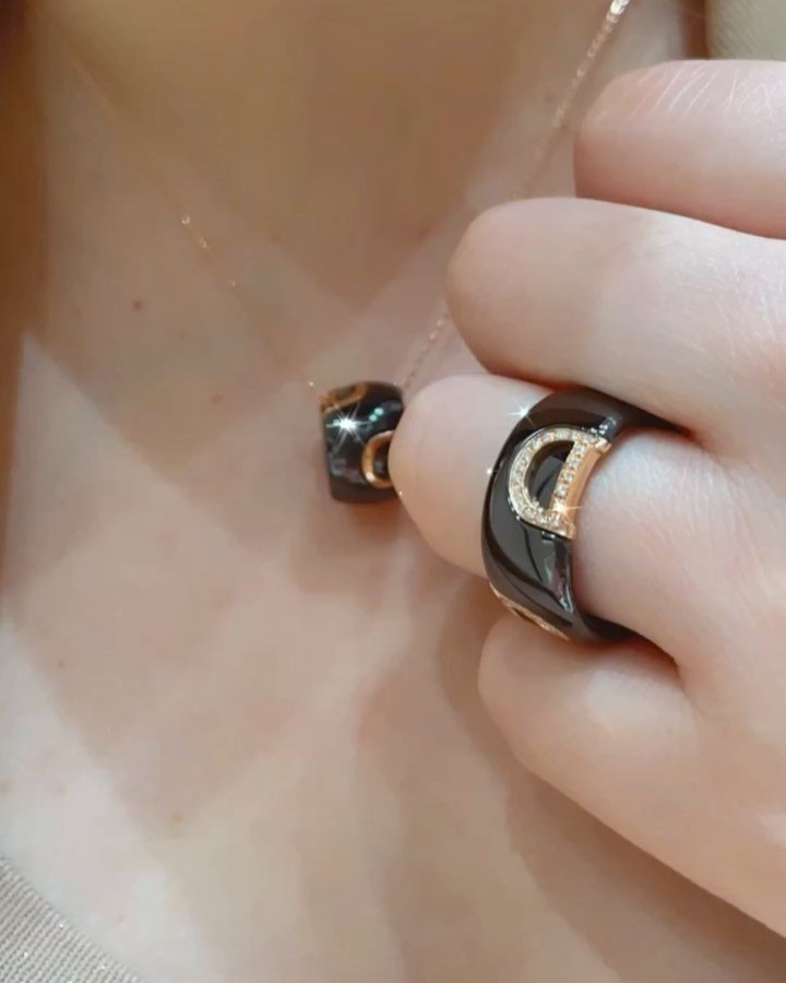 Кольцо Damiani 20082222 размер 16.2 вес 2.4 г золото, бриллиант, керамика купить,1018000