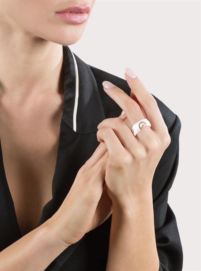 Кольцо Damiani 20082186 размер 18 вес 2.4 г золото, керамика, бриллиант