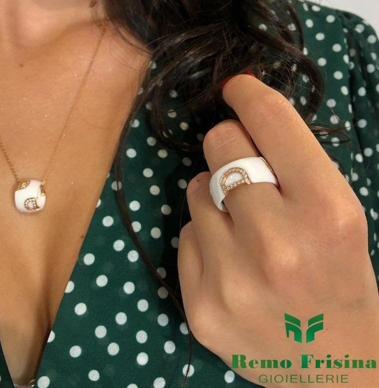 Кольцо Damiani 14440 размер 17 вес 2.4 г золото, бриллиант, керамика купить,NaN