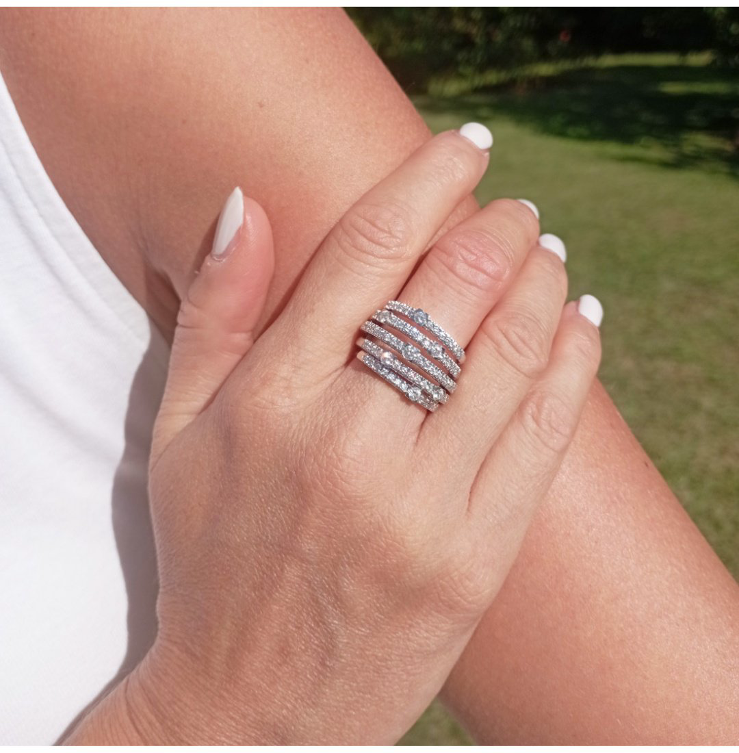Кольцо Damiani 20085820 размер 16.8 вес 11.5 г золото, бриллиант купить,NaN