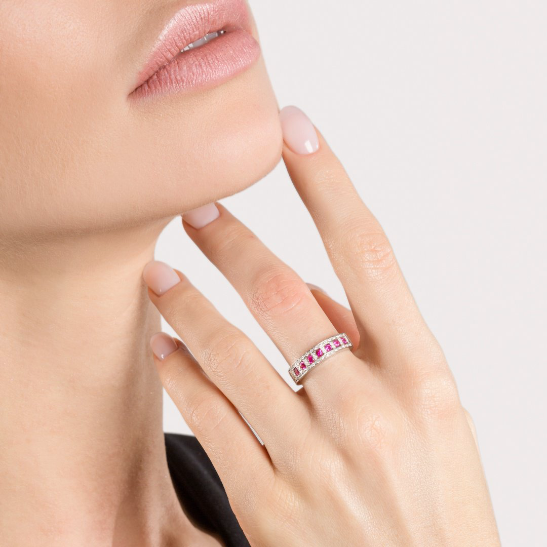 Кольцо Damiani 20058706 размер 18 вес 4.5 г золото, бриллиант, рубин купить,NaN