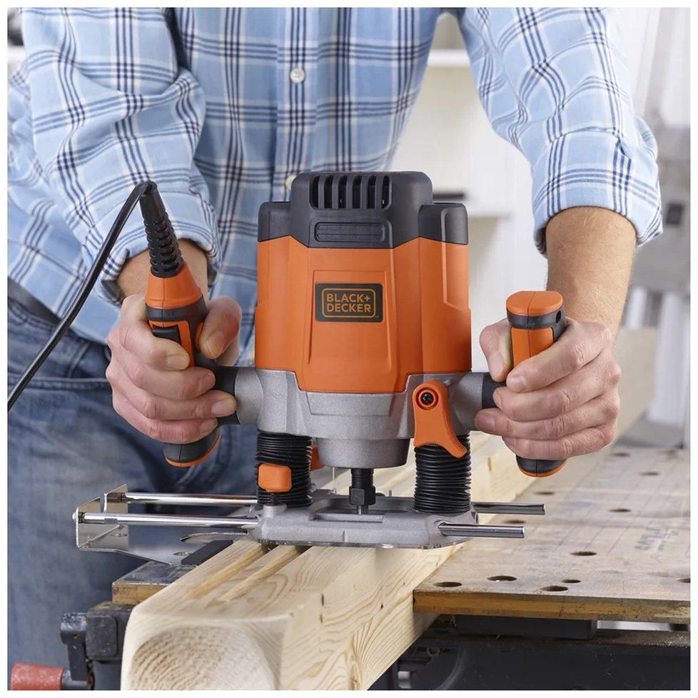 Фрезер вертикальный Black & Decker KW1200E-QS купить,58750