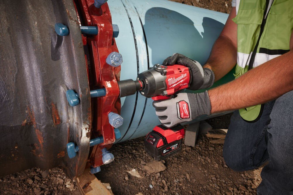 Milwaukee гайковерт M18 FHIW2P12-0X 4933492785 купить,NaN