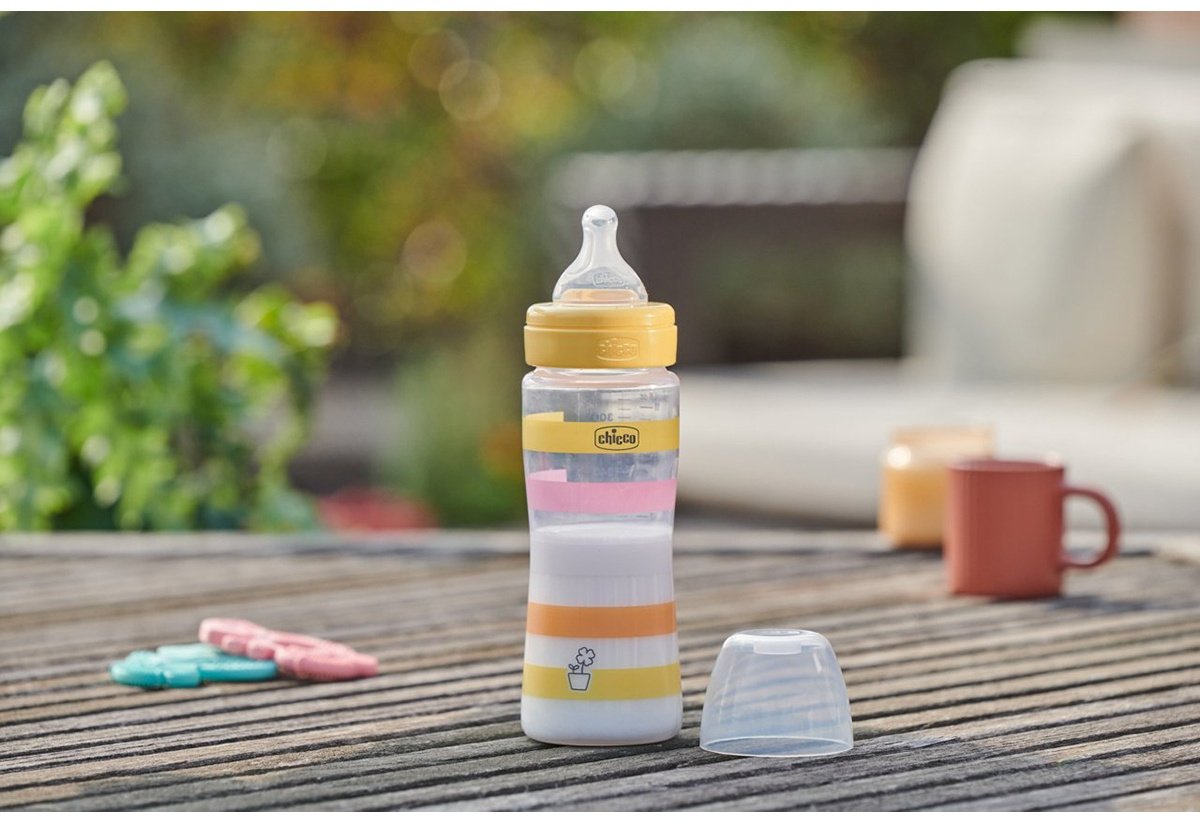 Chicco: Бутылочка Wellbeing для кормления силикон 330 мл 4м+, желтый - ForteMarket Chicco: Бутылочка Wellbeing для кормления силикон 330 мл 4м+, желтый купить,0