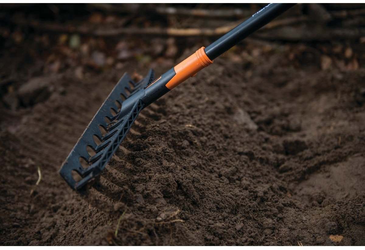 FISKARS грабли 1003466 купить,NaN