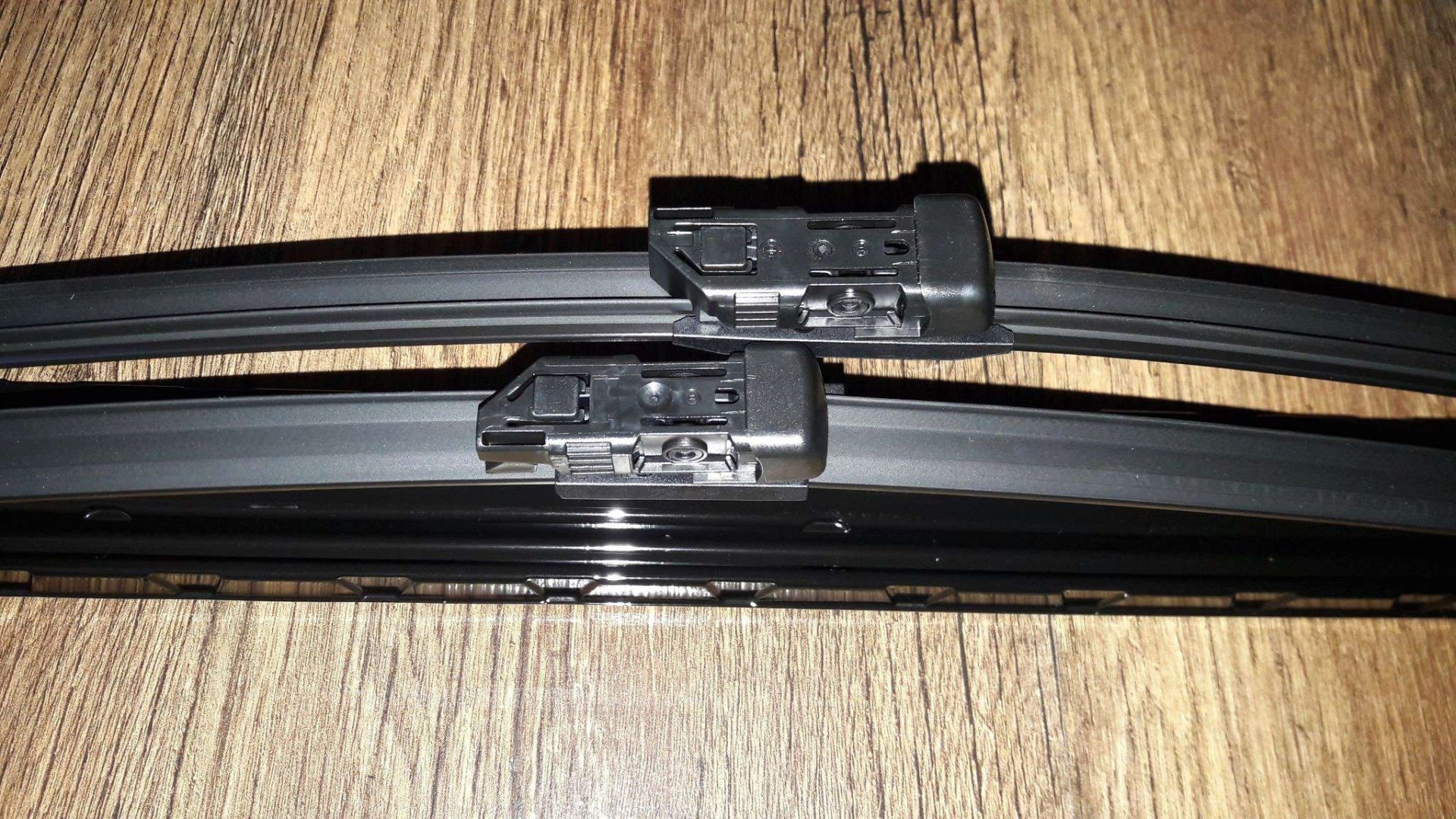 Щетка бескаркасная Bosch 3397007540 680 мм, 2 шт купить,NaN