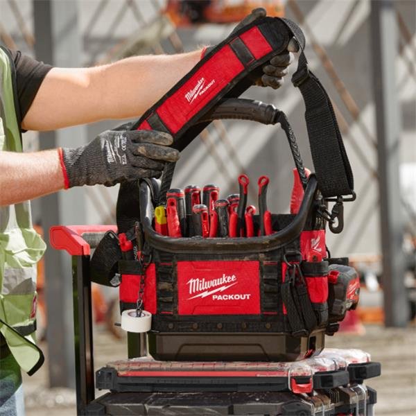 Milwaukee сумка PACKOUT PRO 4932493622 (30х25х21 см) купить,NaN