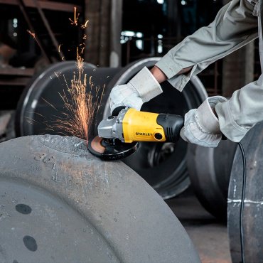 Шлифмашина угловая STANLEY SGM146-TR купить,0