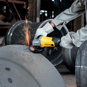 Шлифмашина угловая STANLEY SGM146-TR купить,NaN