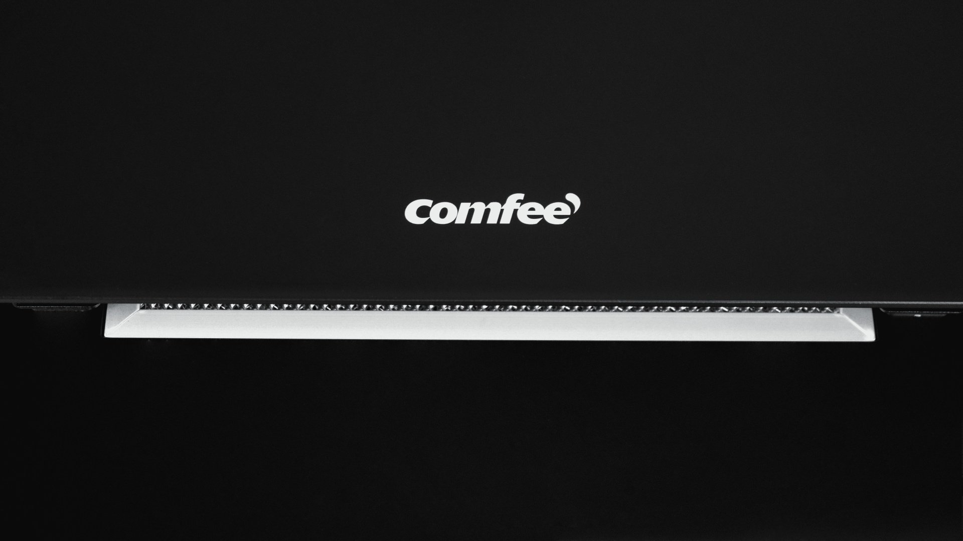 Вытяжка Comfee CHA607 GB черный купить,NaN