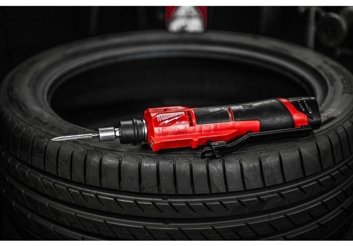 Шлифмашина многофункциональная Milwaukee M12 FTB-0 4933472215 купить,0