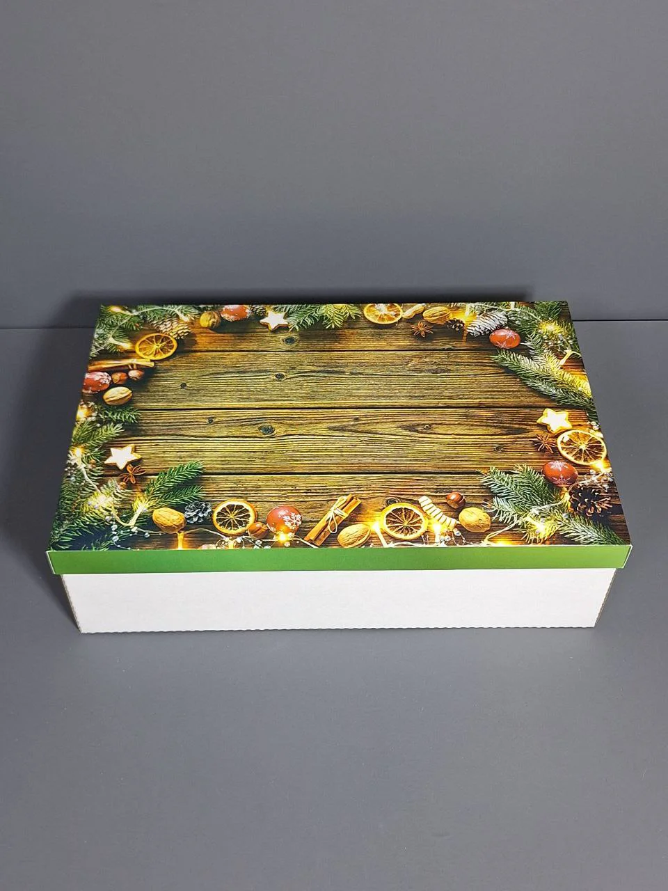 Коробка Fortress box К46 венок зеленый на дереве 37х24х10см - ForteMarket Коробка Fortress box К46 венок зеленый на дереве 37х24х10см купить,0