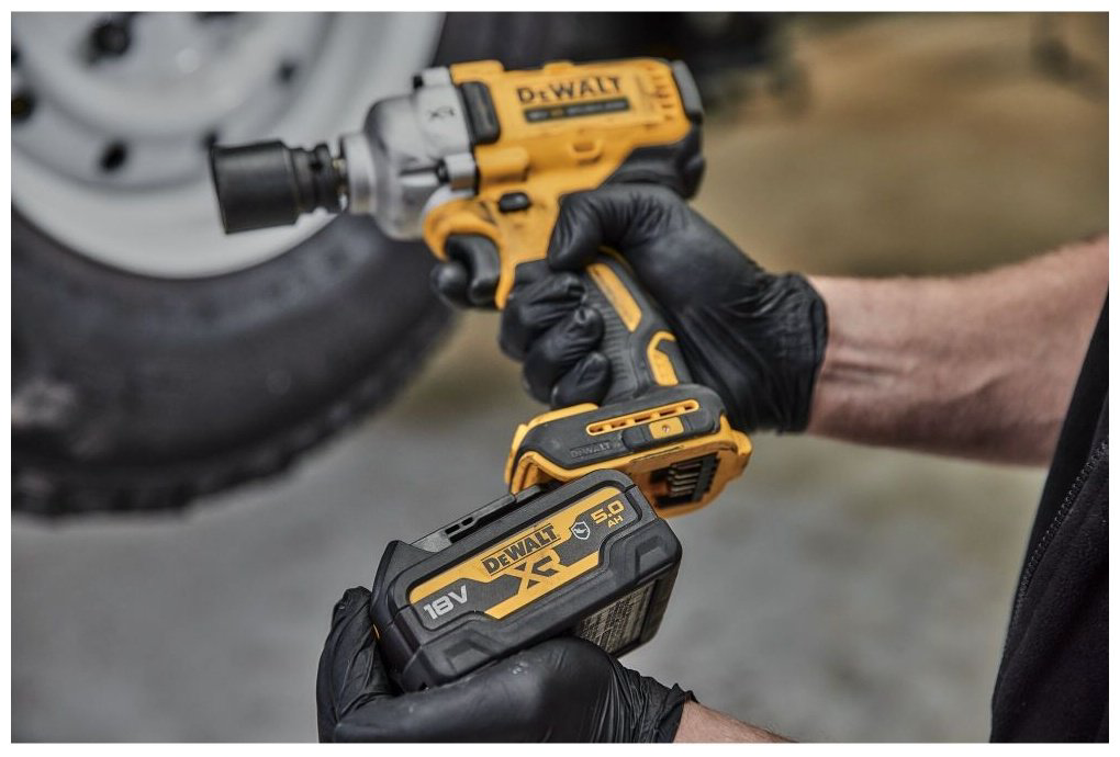 DeWALT гайковерт DCF892P2T-QW купить,NaN
