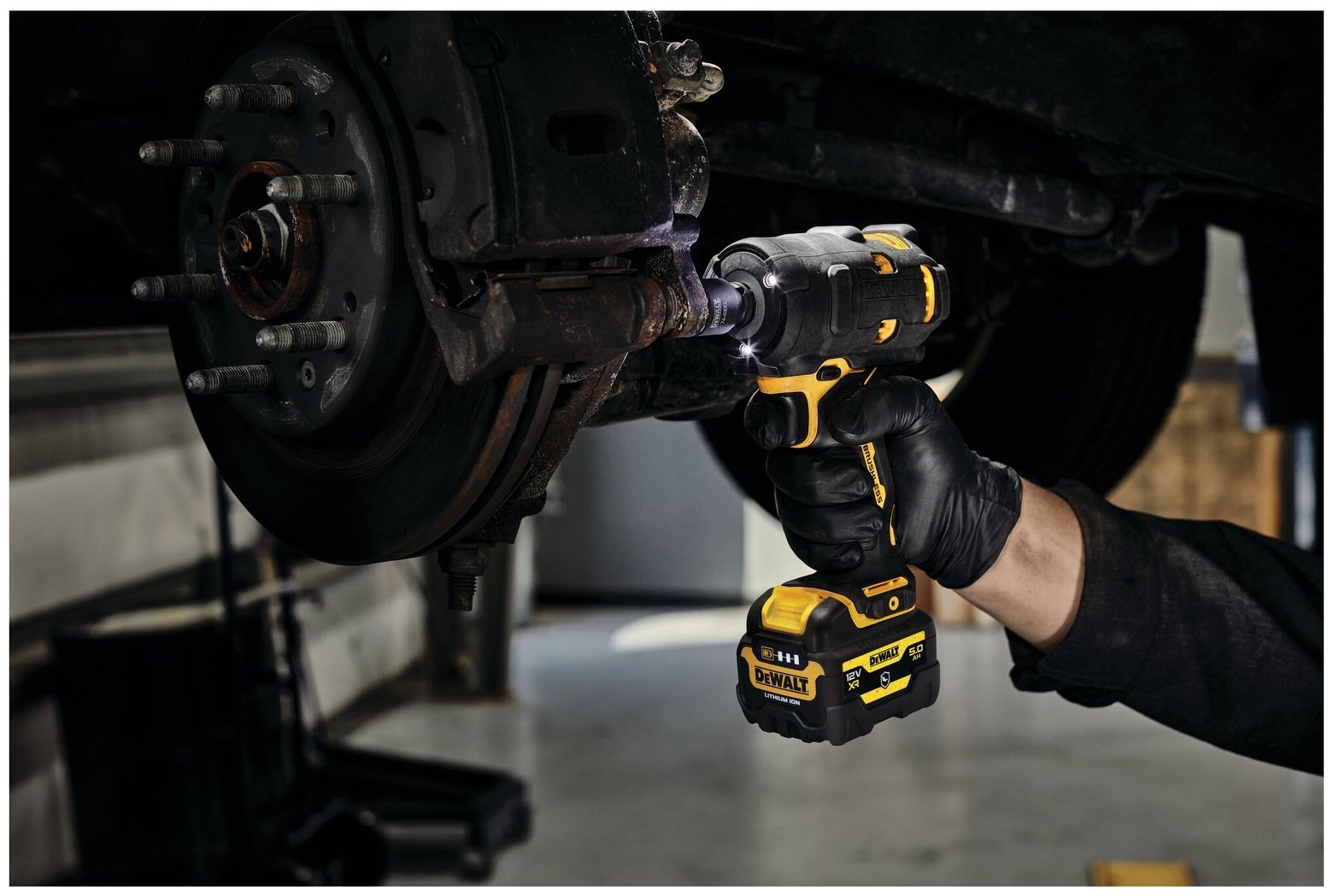DeWALT гайковерт DCF903P1-QW купить,0
