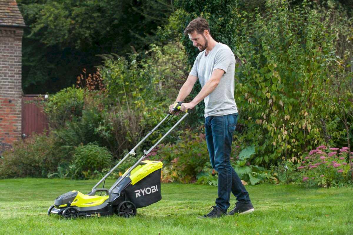 Газонокосилка колесная аккумуляторная RYOBI OLM1833B 5133004305 купить,NaN