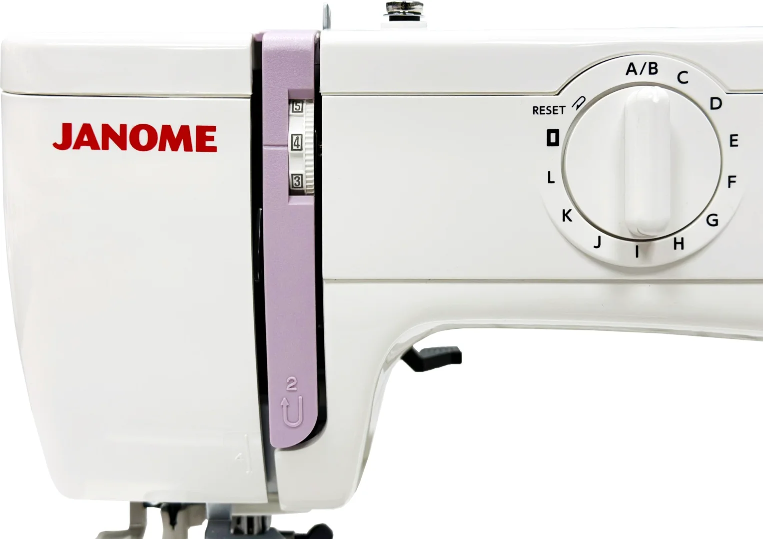 Швейная машина Janome Q-23V 