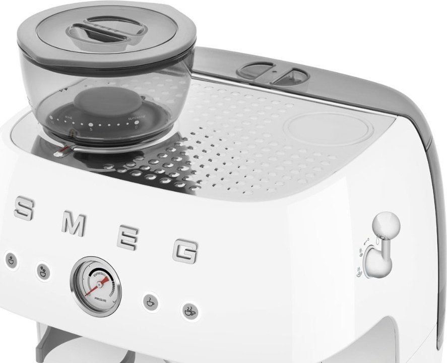 Кофемашина Smeg EGF03WHEU белый купить,NaN