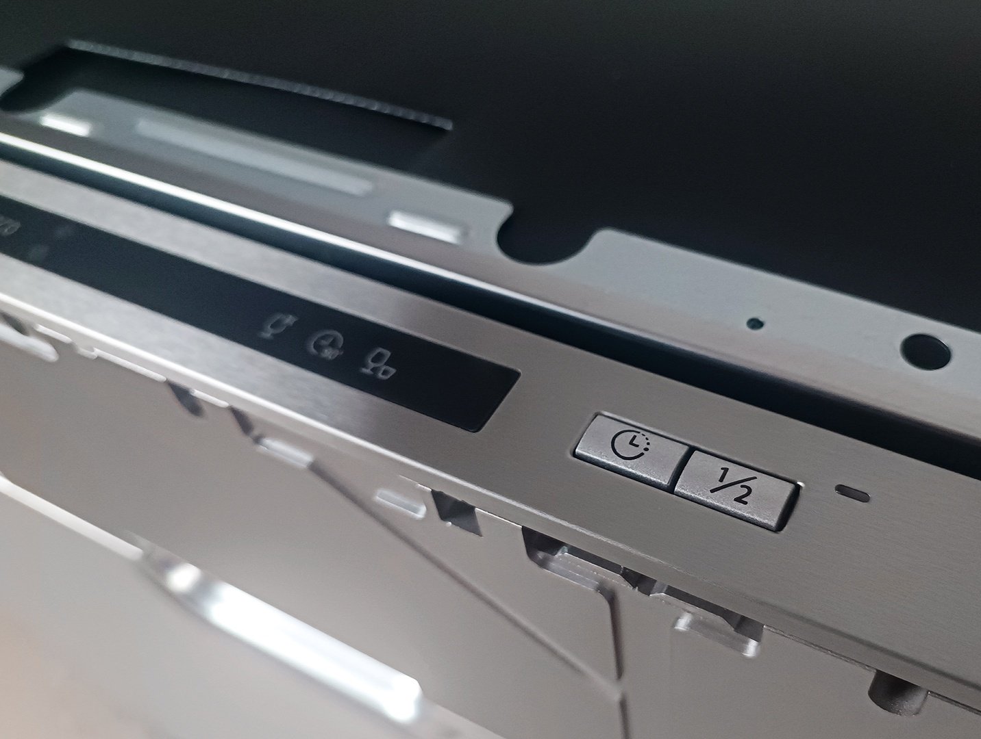 Посудомоечная машина Midea MDWB-6016BL серебристый - ForteMarket Посудомоечная машина Midea MDWB-6016BL серебристый купить,0