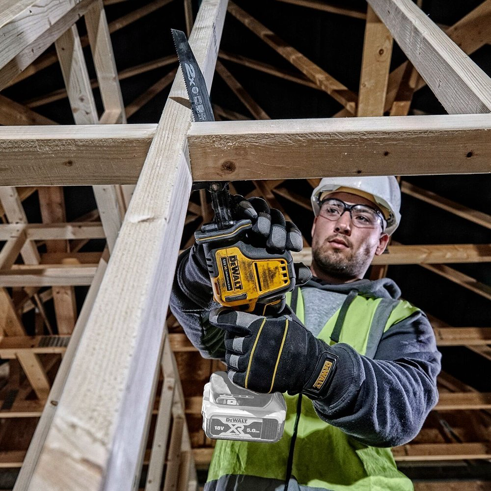 Сабельная пила DeWALT DCS369N-XJ купить,114810