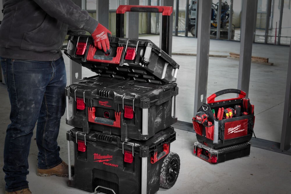 Milwaukee ящик с органайзером PACKOUT 4932464080 (56х41х17 см) купить,NaN