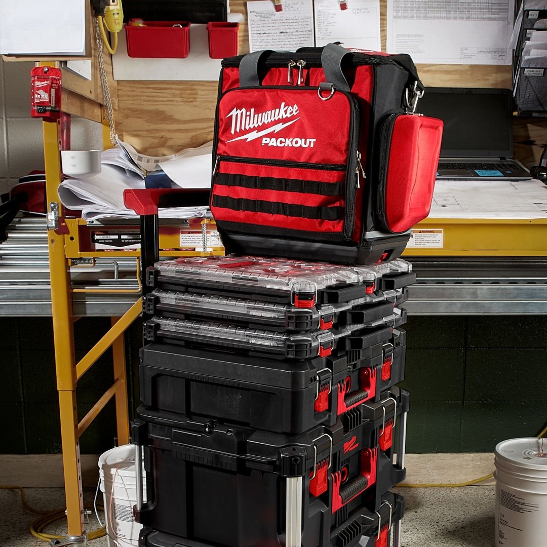Milwaukee сумка PACKOUT 4932471130 (43х27х45 см)