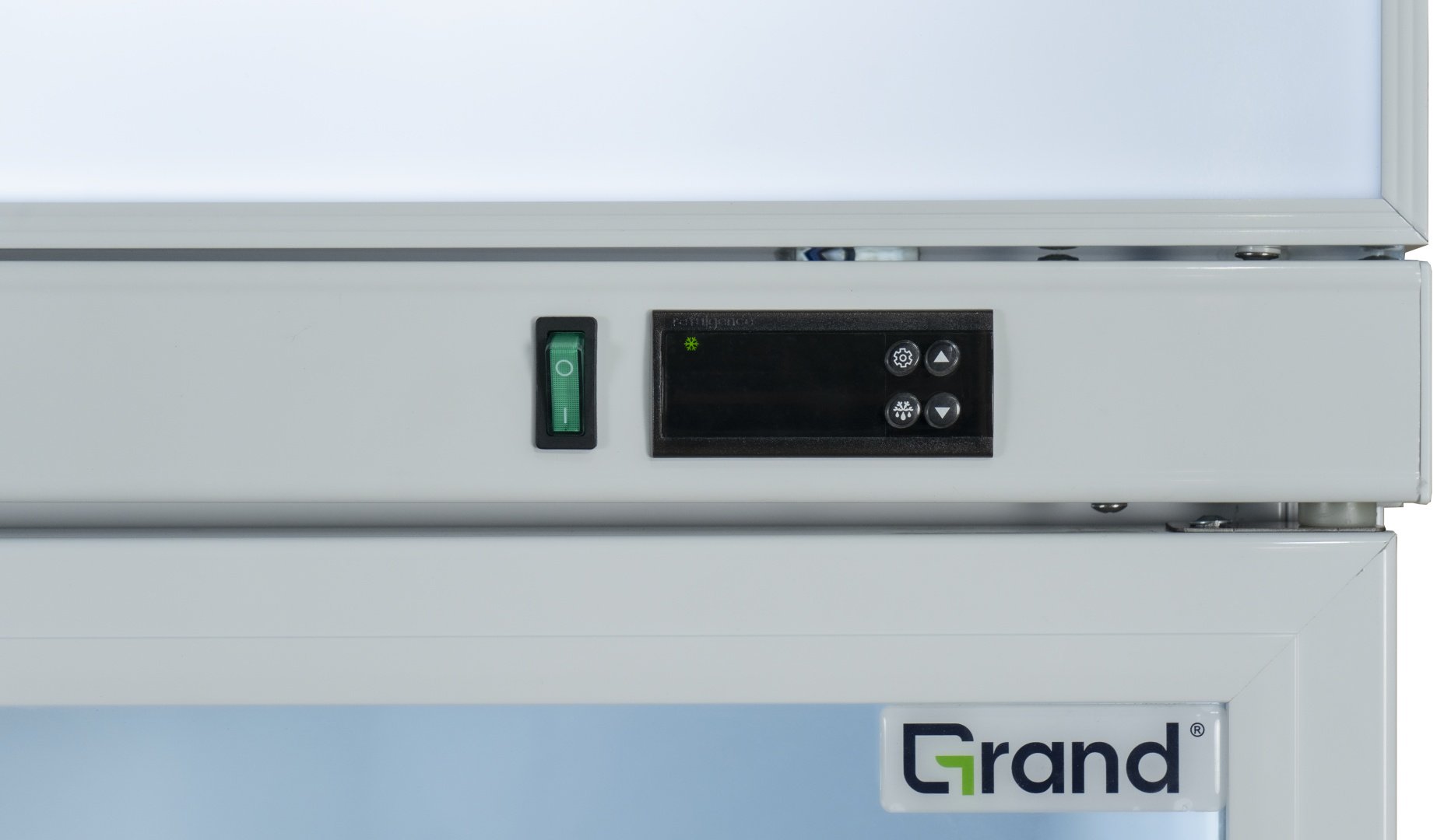 Холодильная витрина GRAND CISC-1181WNFO белый - ForteMarket Холодильная витрина GRAND CISC-1181WNFO белый купить,0