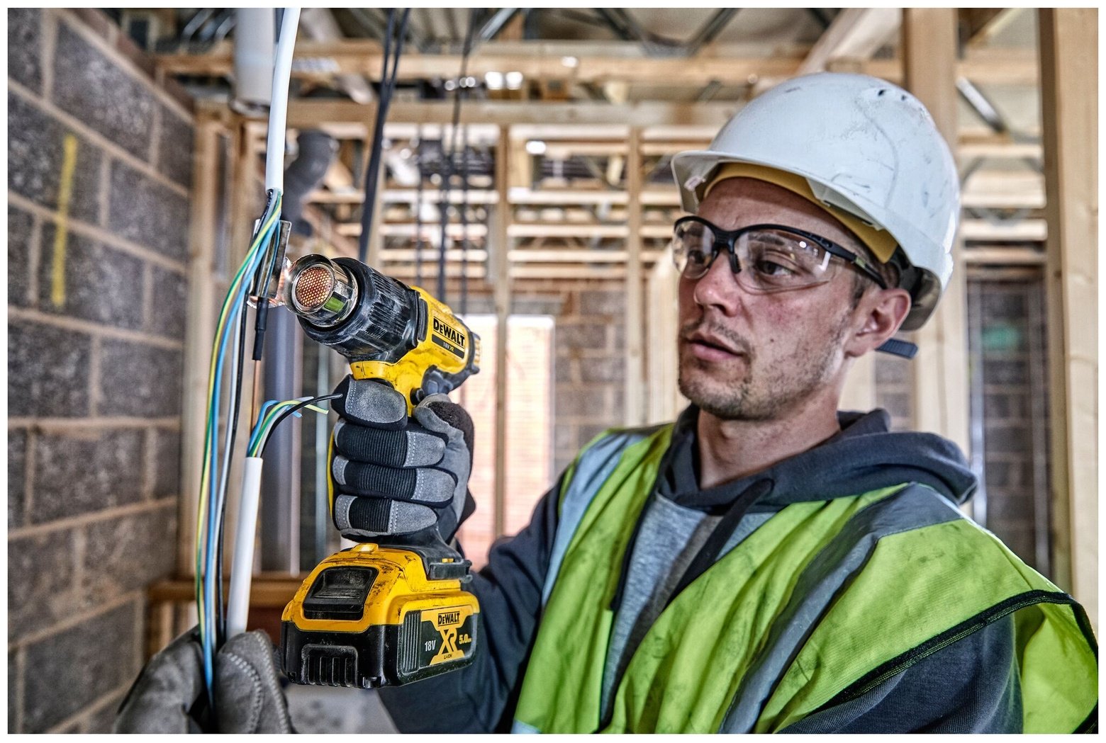Фен строительный DeWALT DCE530N - ForteMarket Фен строительный DeWALT DCE530N купить,0