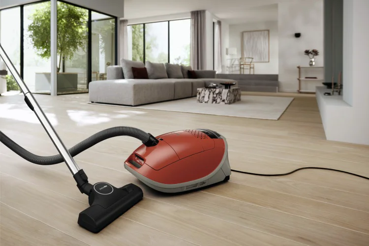 Пылесос Miele SVWF0 GuardM1 28.4х22.7х49.6см терракотовый красный