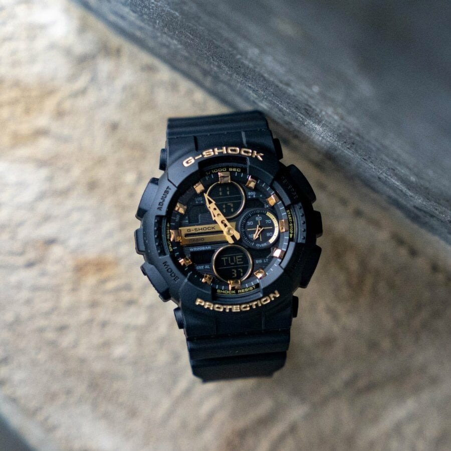 Часы Кварцевые CASIO GMA-S140M-1ADR пластик, нержавеющая сталь купить,NaN