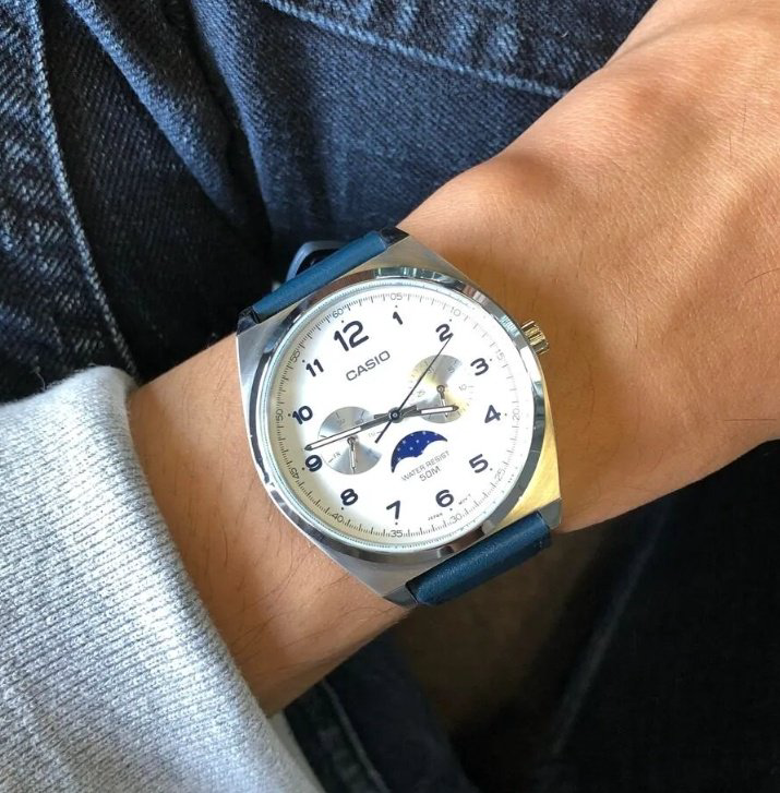 Часы Кварцевые CASIO MTP-M300L-7AVDF нержавеющая сталь купить,NaN